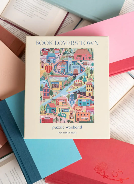 Puzzle Weekend Book Lover's Town, 1000 Piece Puzzle