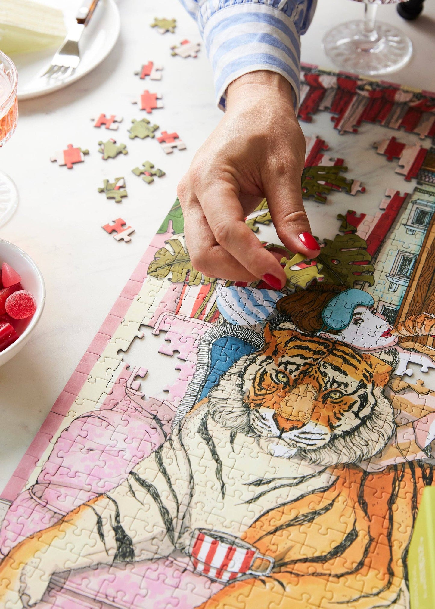 Ordinary Habit Wild Comfort, 1000 Piece Puzzle